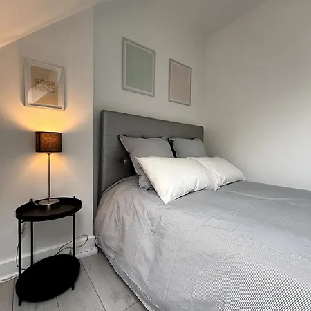 Flat Champs Elysees 1 Bedroom Air Conditioning * Párizs