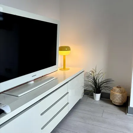 Flat Champs Elysees 1 Bedroom Air Conditioning *